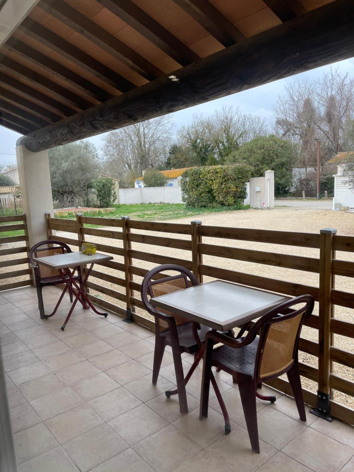Studio 40M2 Avec Terrasse Le Mas De Lauriane Σαιντ-Μαρί-ντε-λα-Μερ Εξωτερικό φωτογραφία